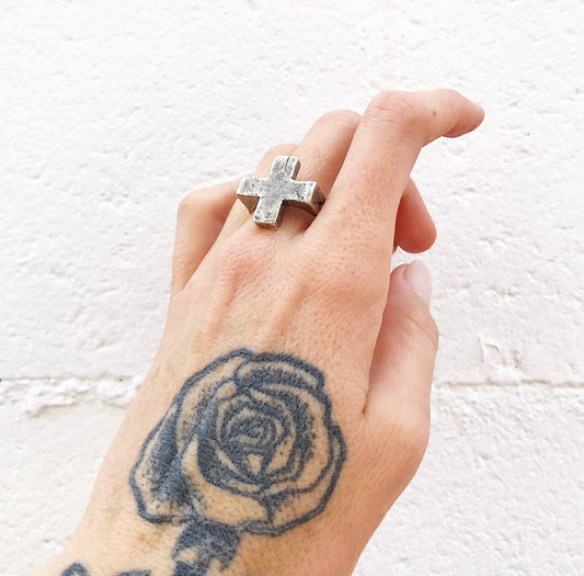 The Cross Ring