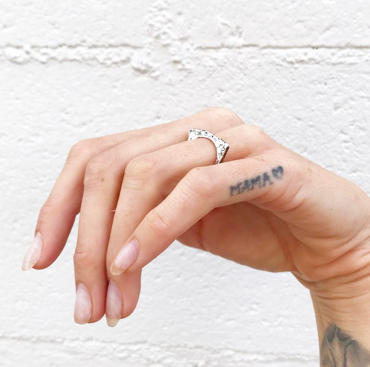 The Flat Slice Ring