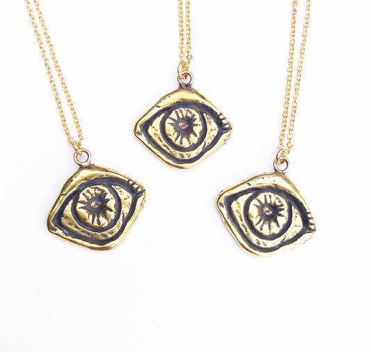 The Wide Eyed Necklace