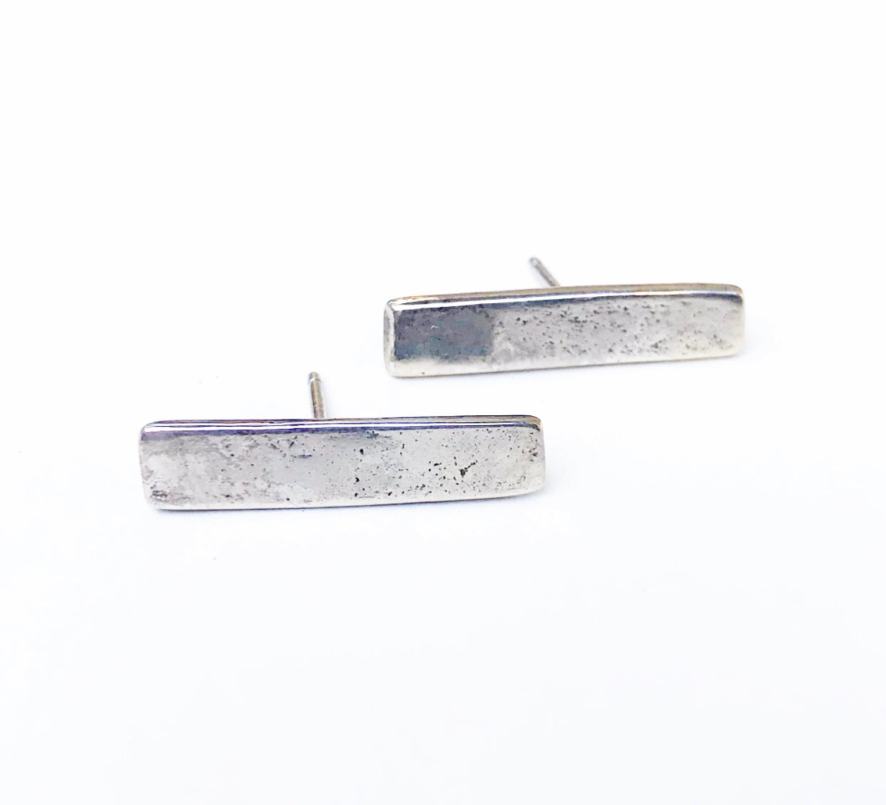 The Flat Bar Studs