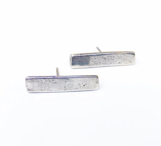 The Flat Bar Studs