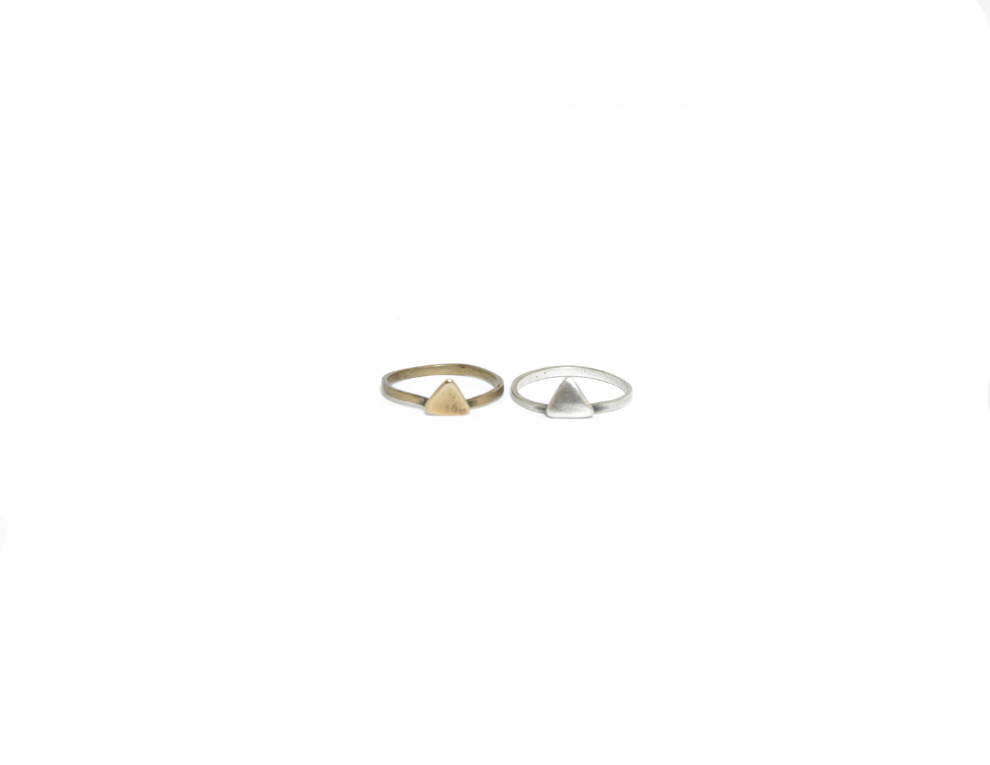 The Itty Triangle Ring
