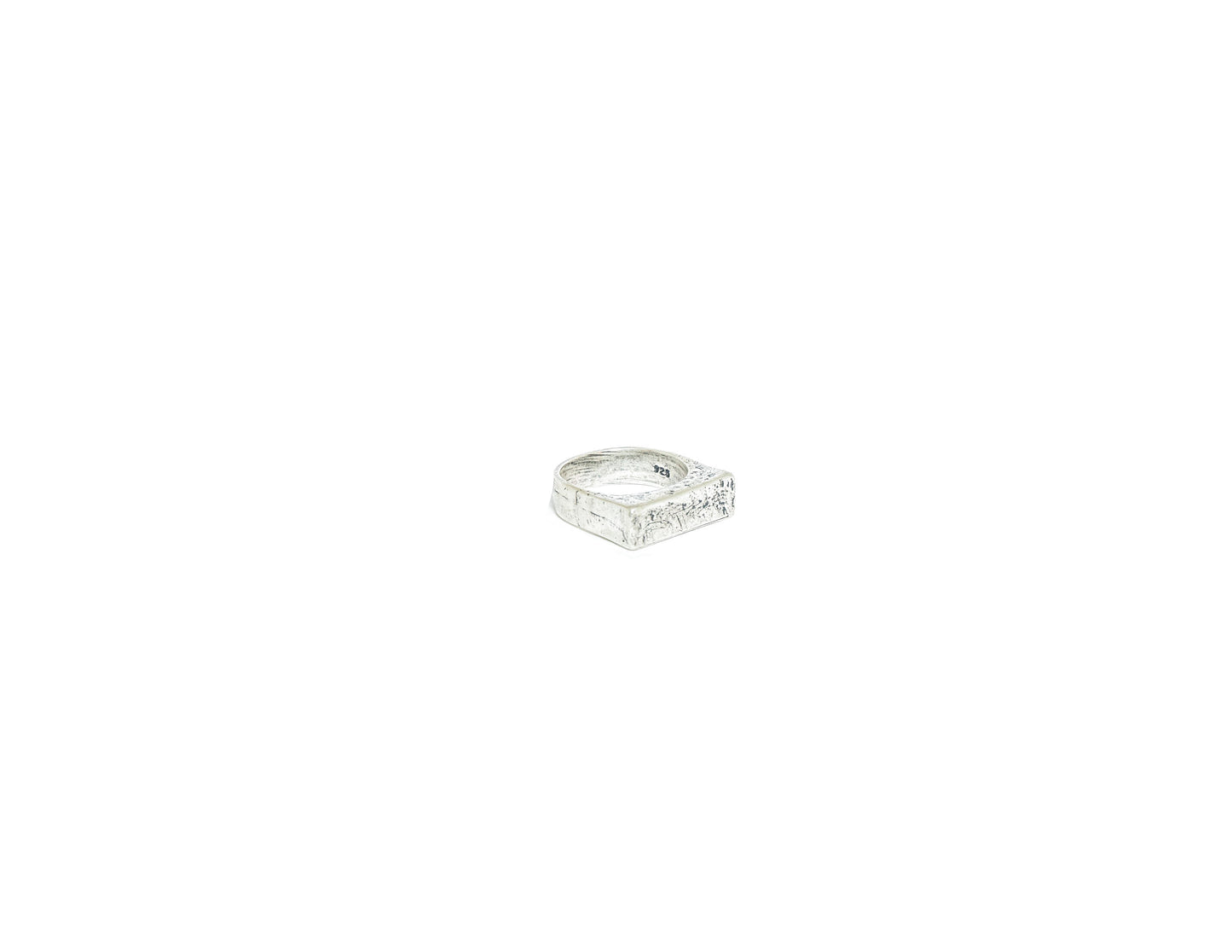 The Flat Top Ring