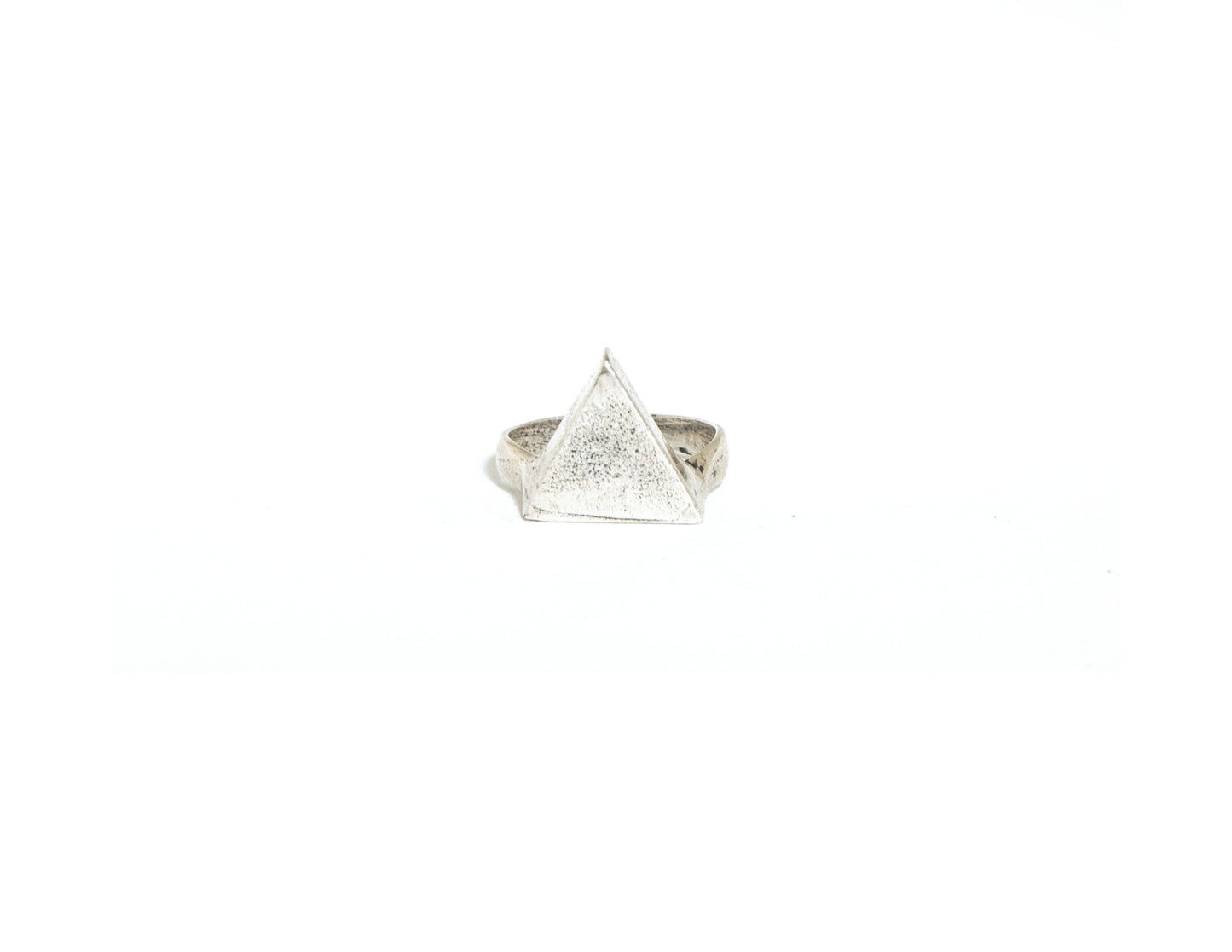 The Solid Triangle Ring